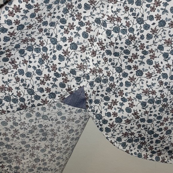 Joseph Abboud Dress Shirt - White with Floral Pattern - Men's Size Large - Picture 5 of 11